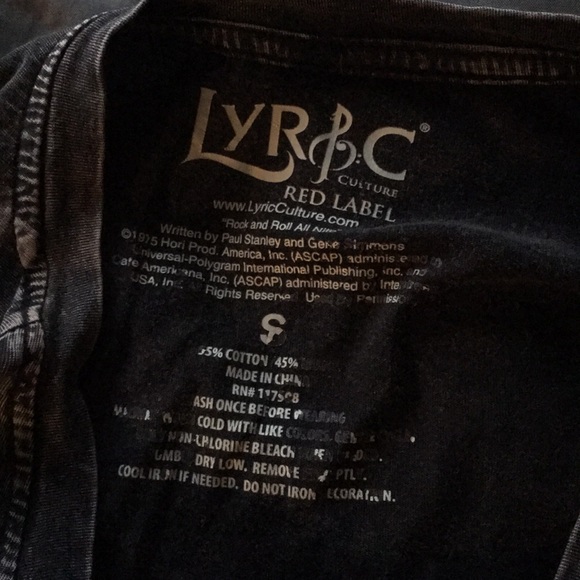 Acid washed rock tee - Picture 3 of 3